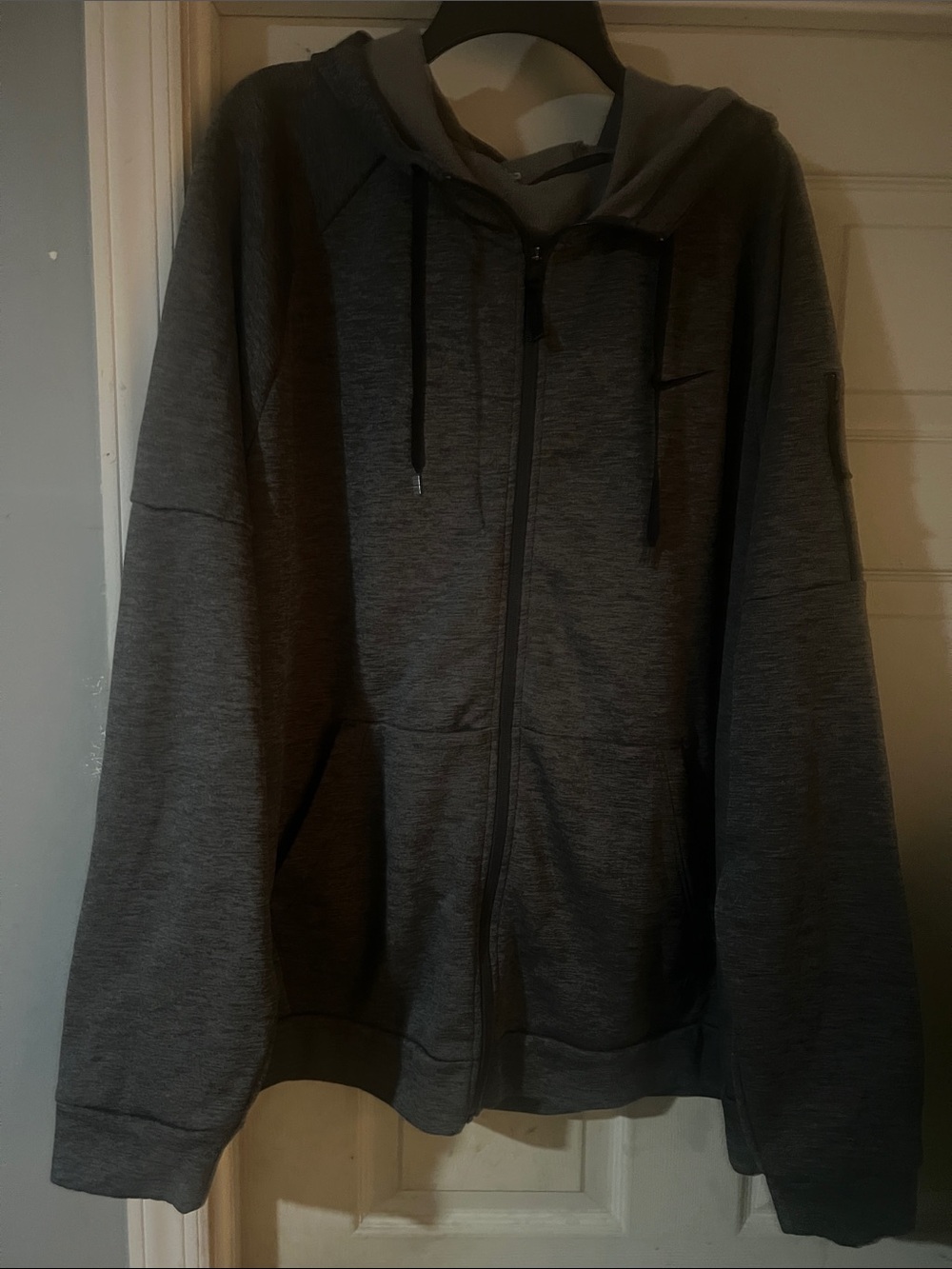 Nike Men’s Heather Charcoal Full-Zip Hoodie